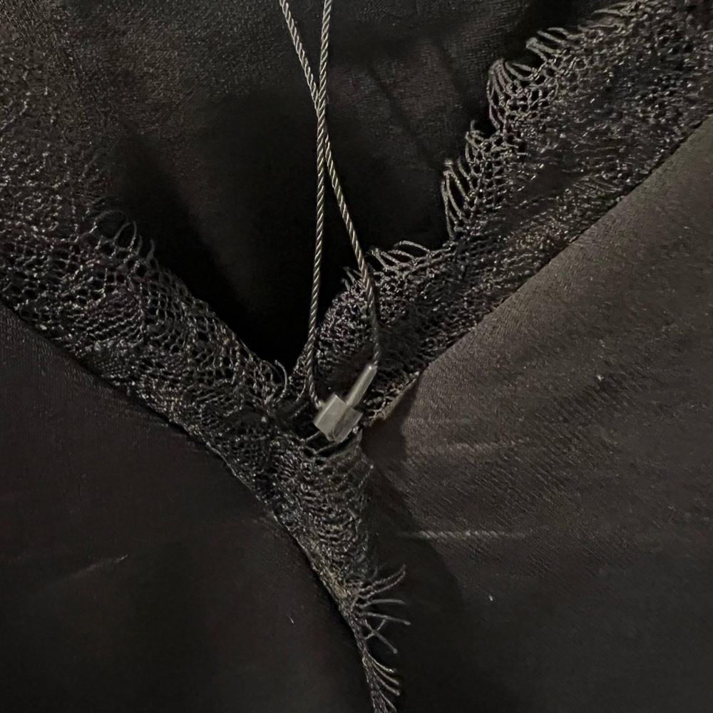 Lace Tank - Picture 5 of 6